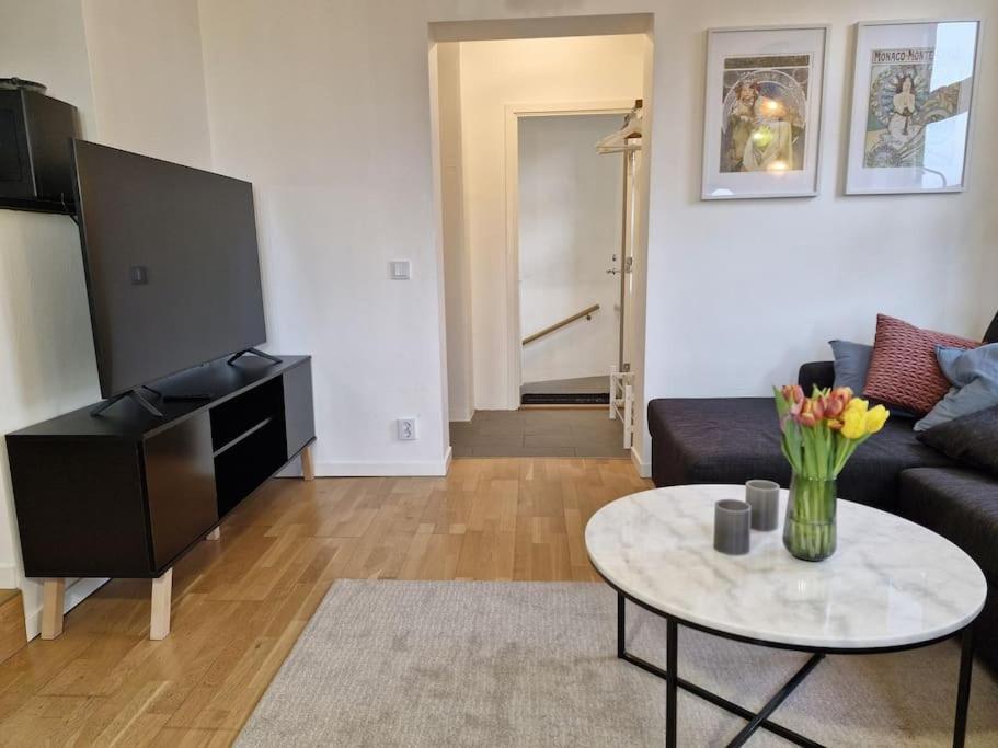 Apartment Aekta Studio 2 Gothenburg Bagian luar foto